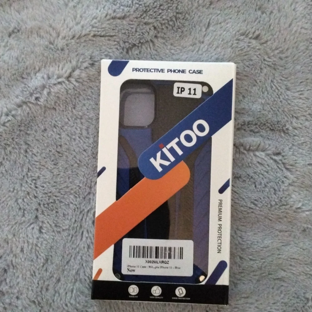 NWT I phone 11 case. Blue and black with kick stand